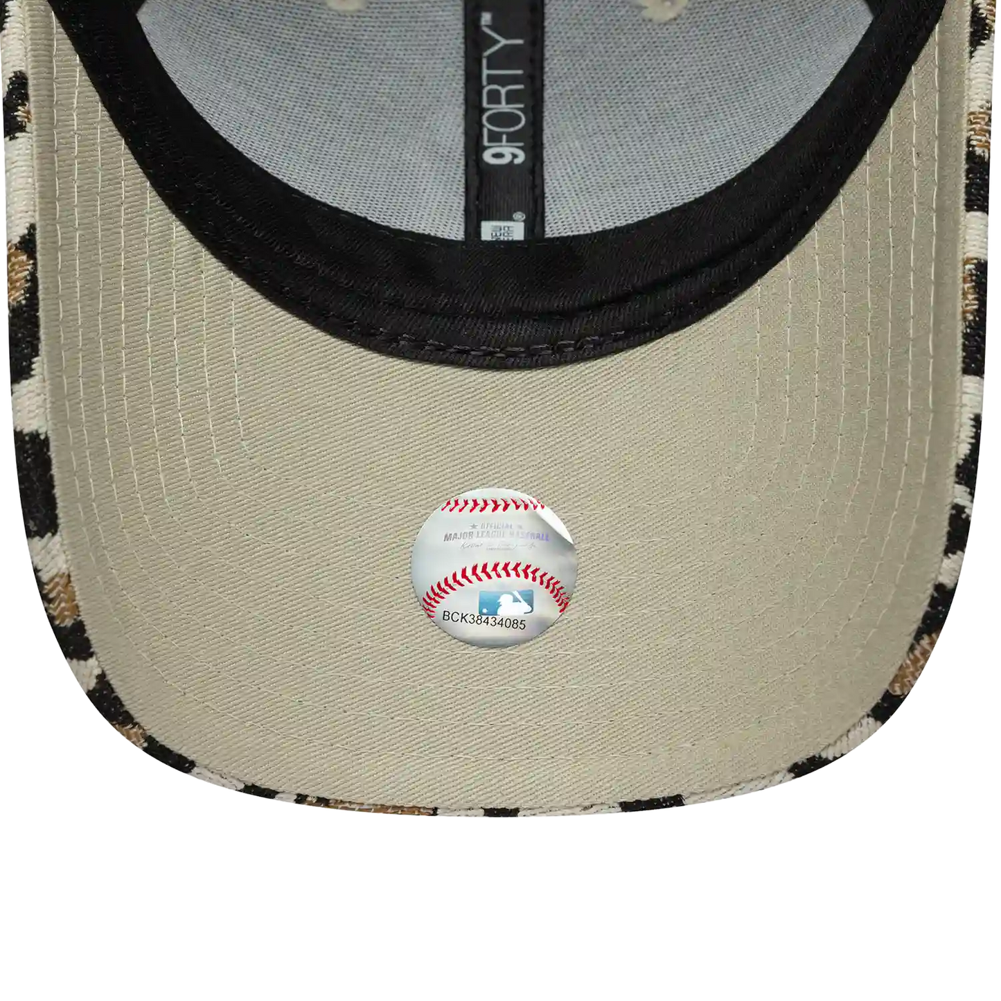 New Era New York Yankees Womens Leopard 9Forty