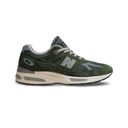 New Balance 991