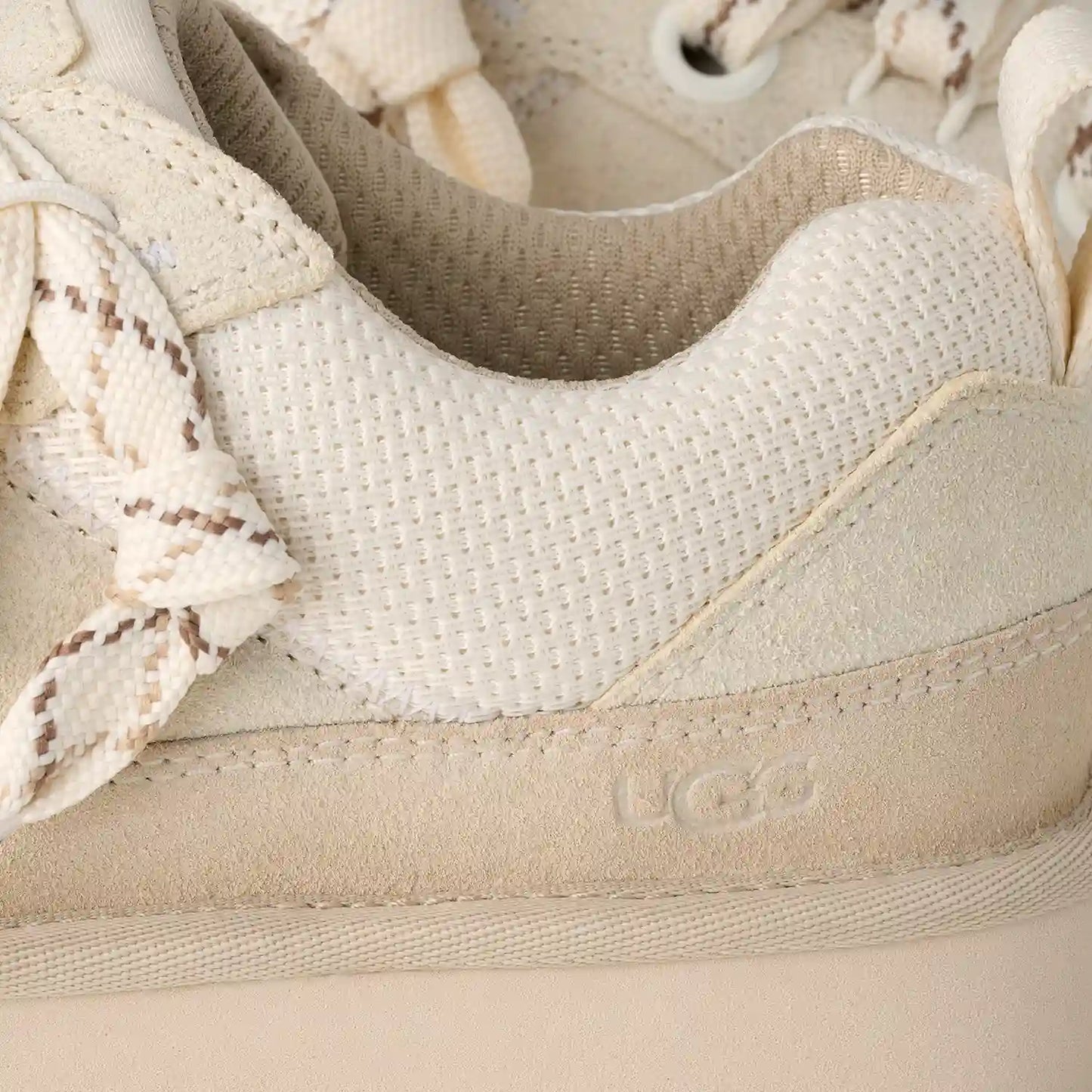 UGG Lo Lowmel