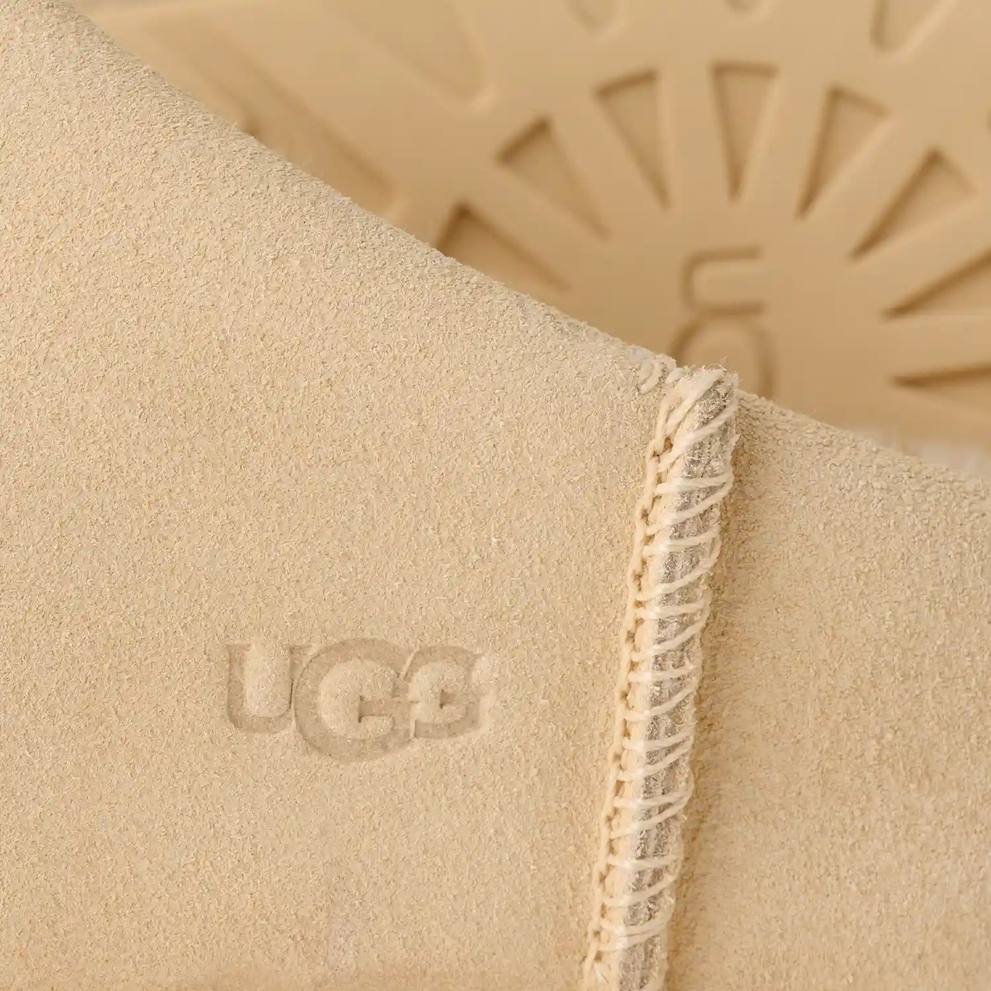 UGG Elea Slip-On