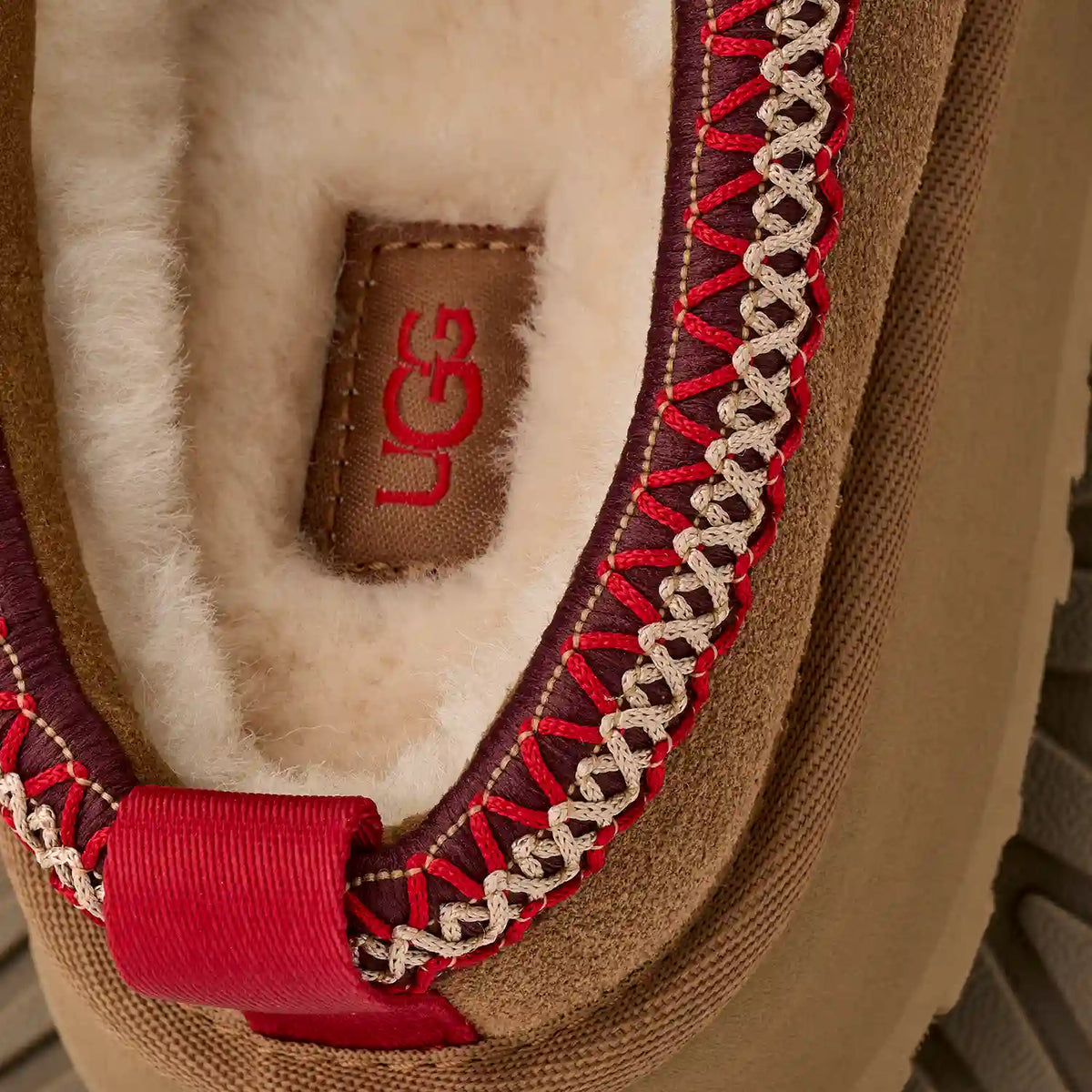 UGG W Tazz II