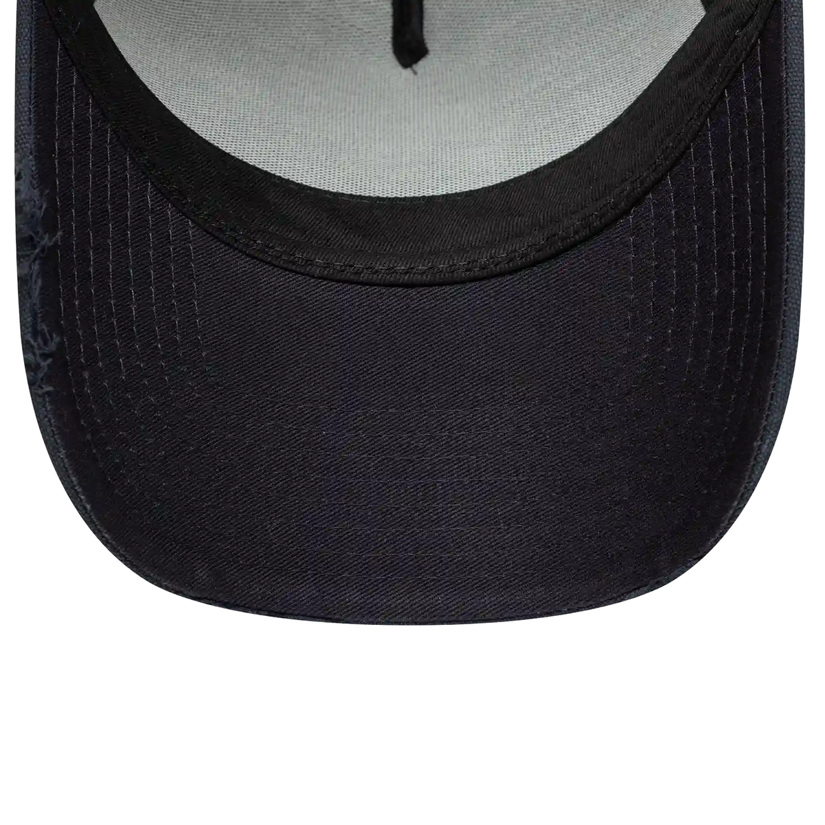 New Era 9Forty A-Frame Oval Canvas Distressed Trucker