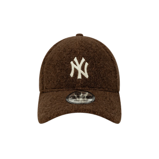 New Era MLB Winter Borg 9Forty New York Yankees