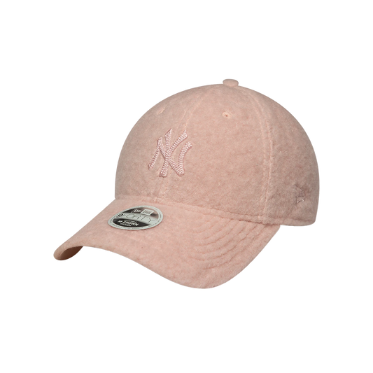 New Era Womens MLB Winter Borg 9Forty M-Crown New York Yankees