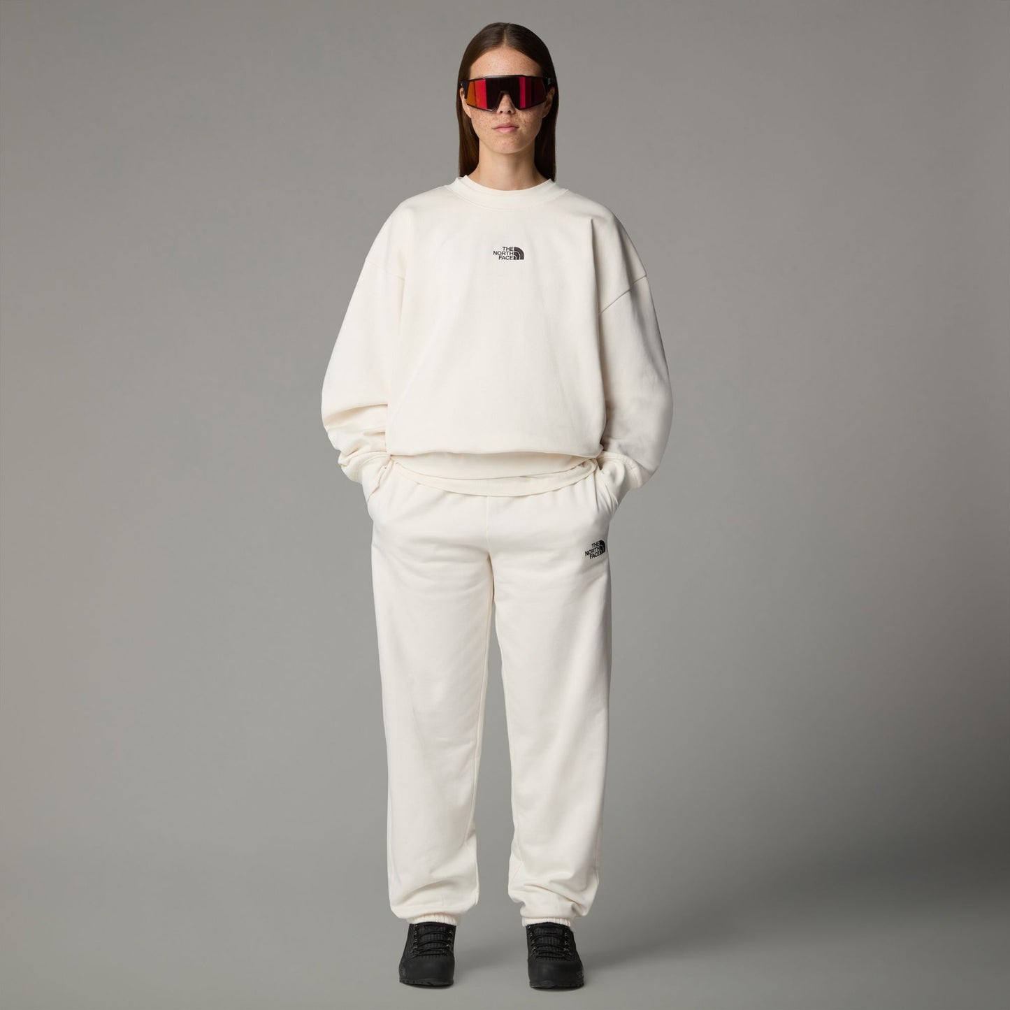 The North Face Essential Oversize Crew W