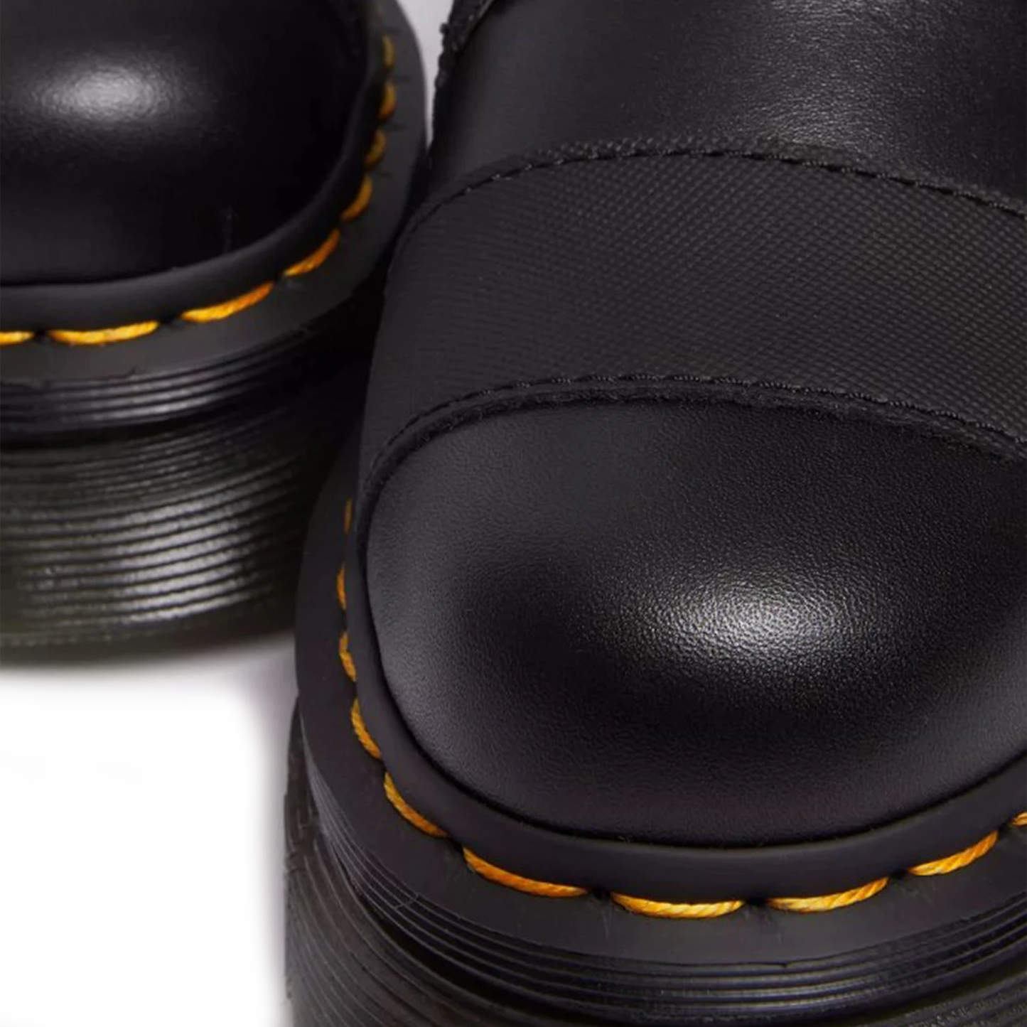 Dr. Martens Audrick 10i Boot