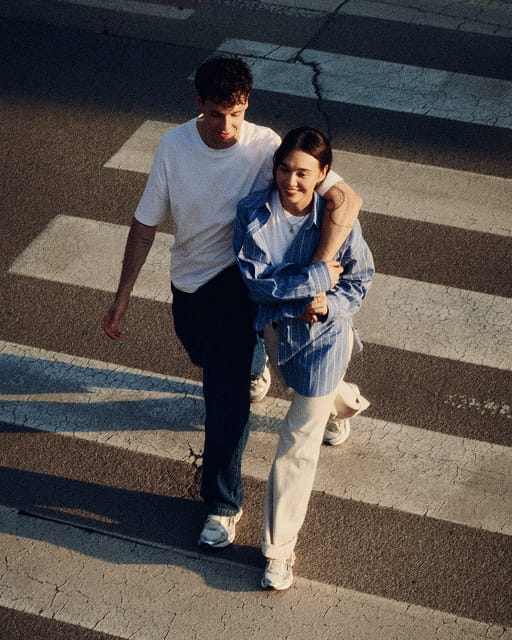 MOVE TOGETHER