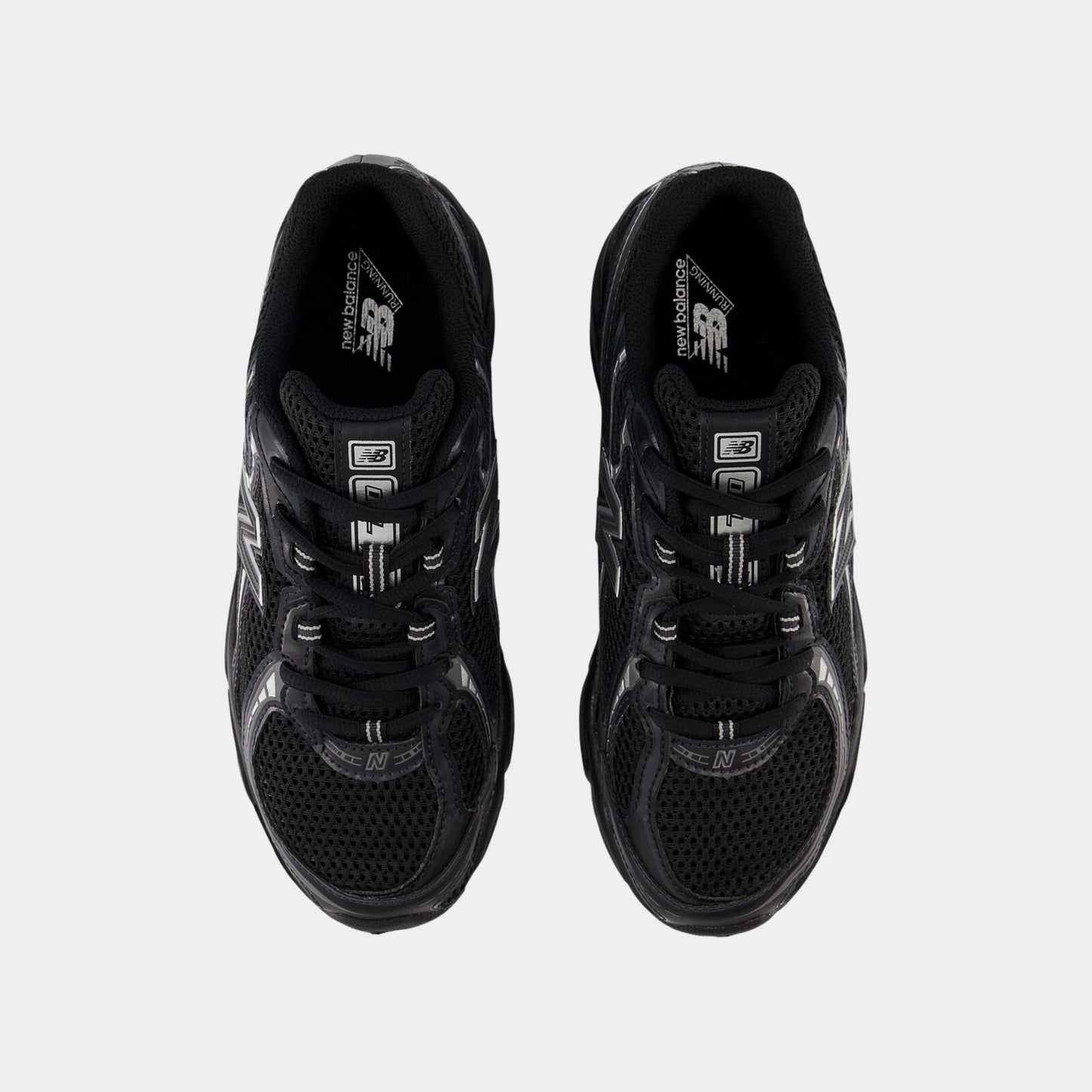 New Balance 740