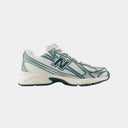 New Balance 740