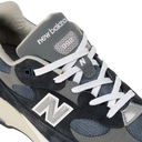 New Balance 992