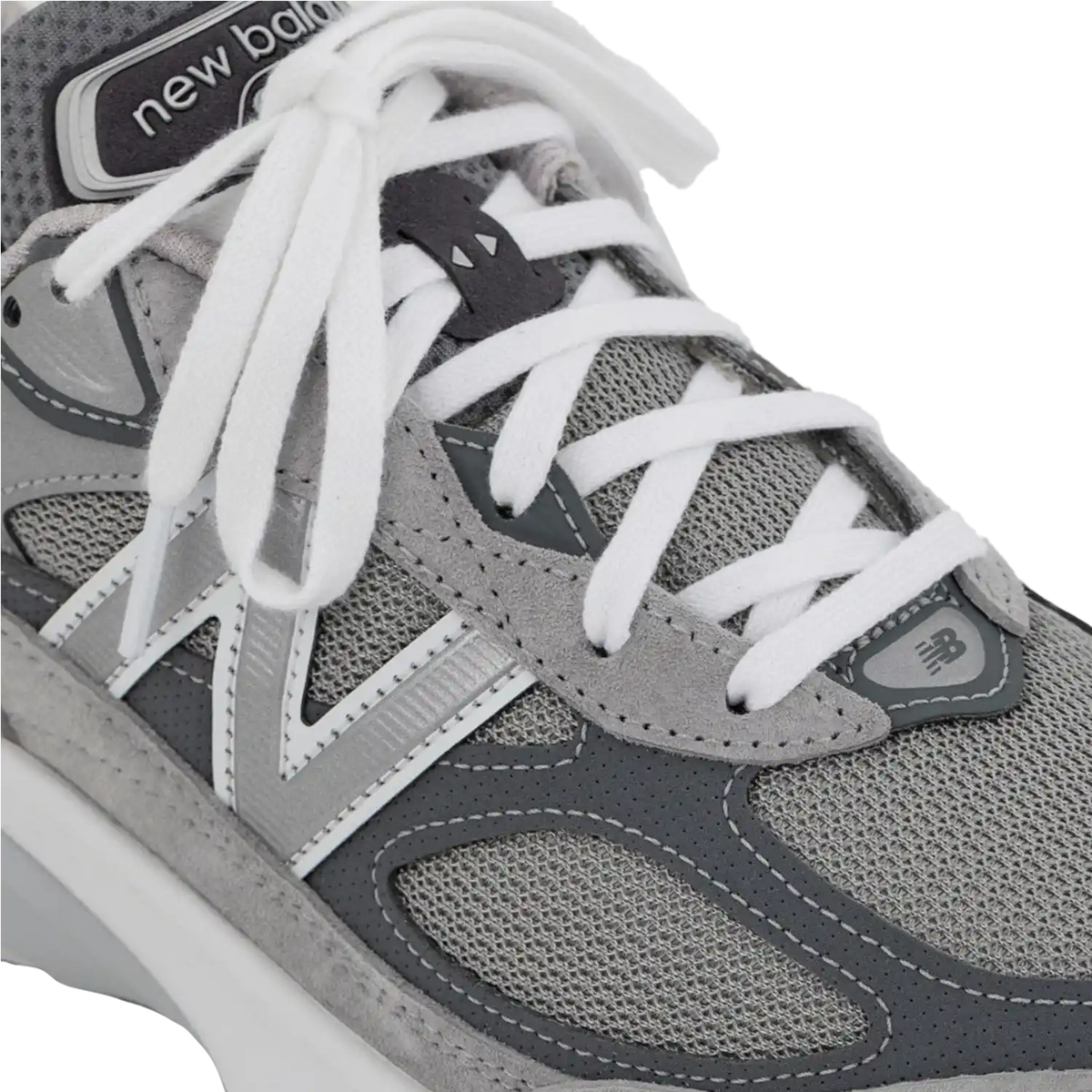 New Balance 990v6